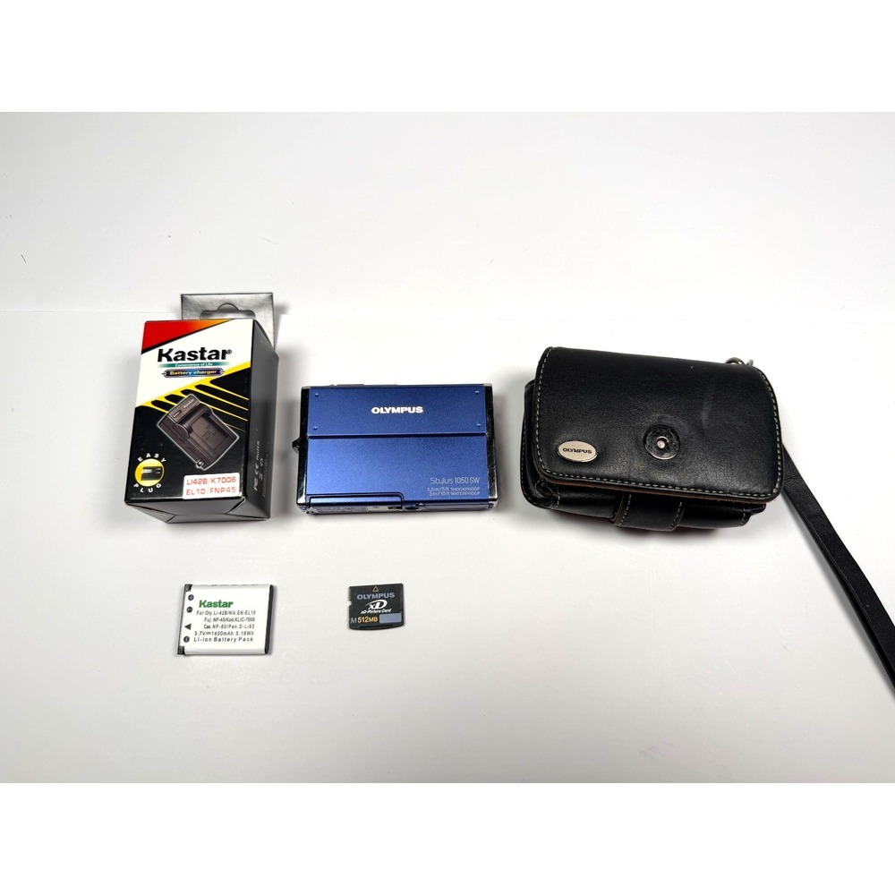 Olympus Stylus 1050 SW Blue Digital Camera Waterproof 10.1MP EXCELLENT